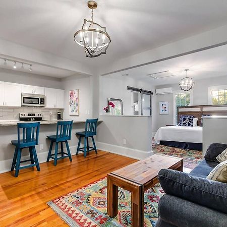 Mckenize Guest House: Marble Falls Suite 1 Bd, 1Ba Esterno foto