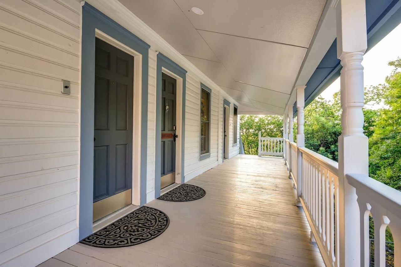 Mckenize Guest House: Marble Falls Suite 1 Bd, 1Ba Esterno foto