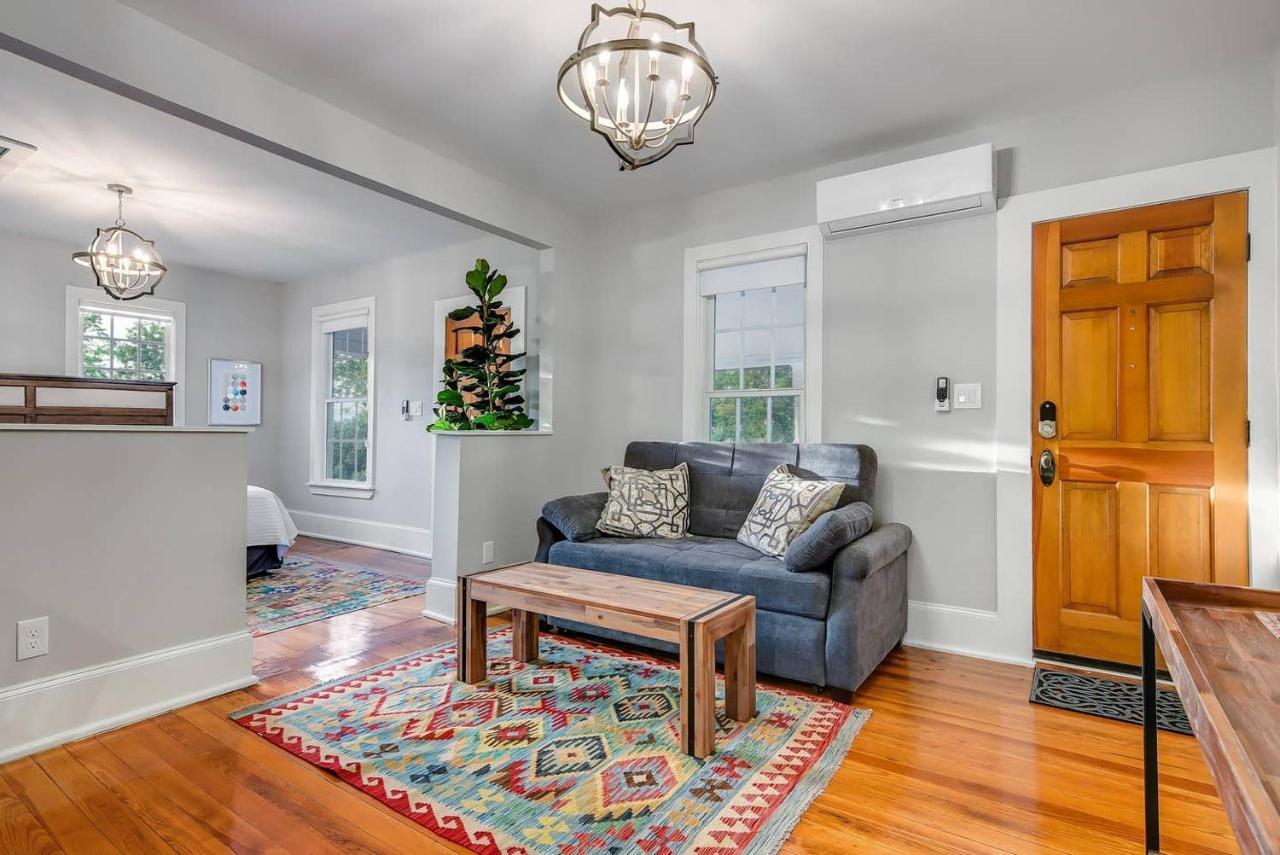 Mckenize Guest House: Marble Falls Suite 1 Bd, 1Ba Esterno foto